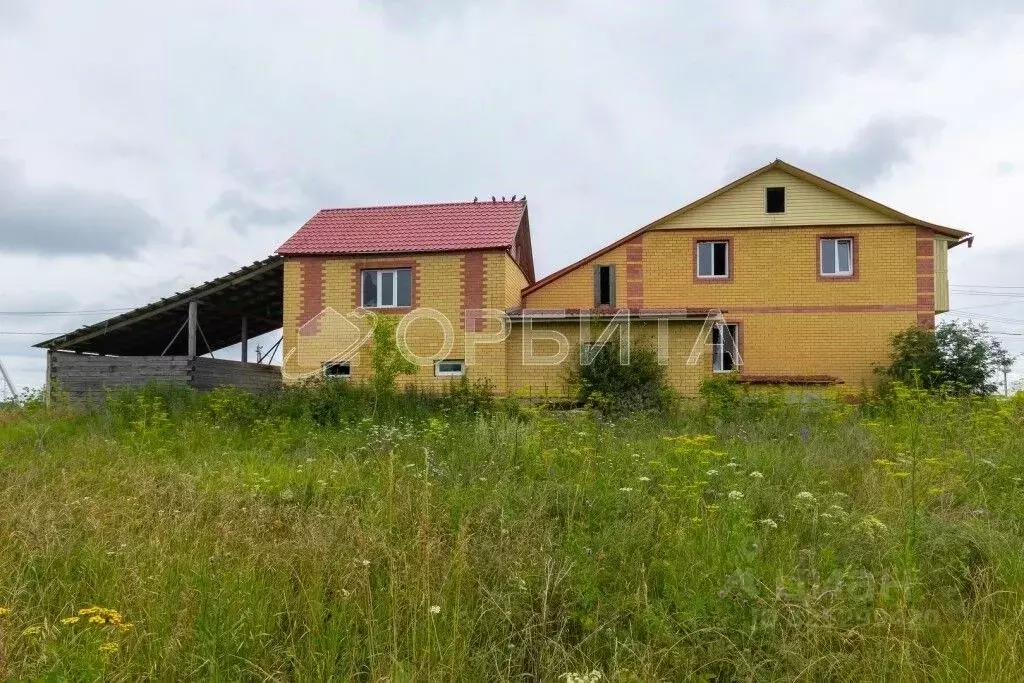 Дом в Тюменская область, Тюменский муниципальный округ, с. Борки  (360 ... - Фото 1