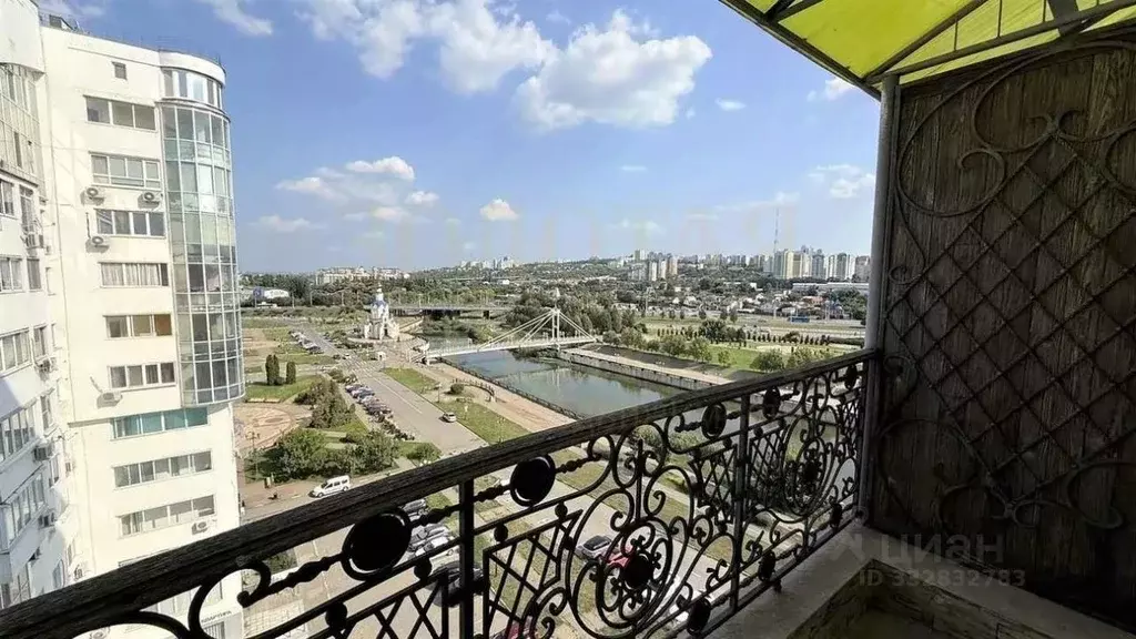 3-к кв. Белгородская область, Белгород Гостенская ул., 2а (103.8 м) - Фото 1