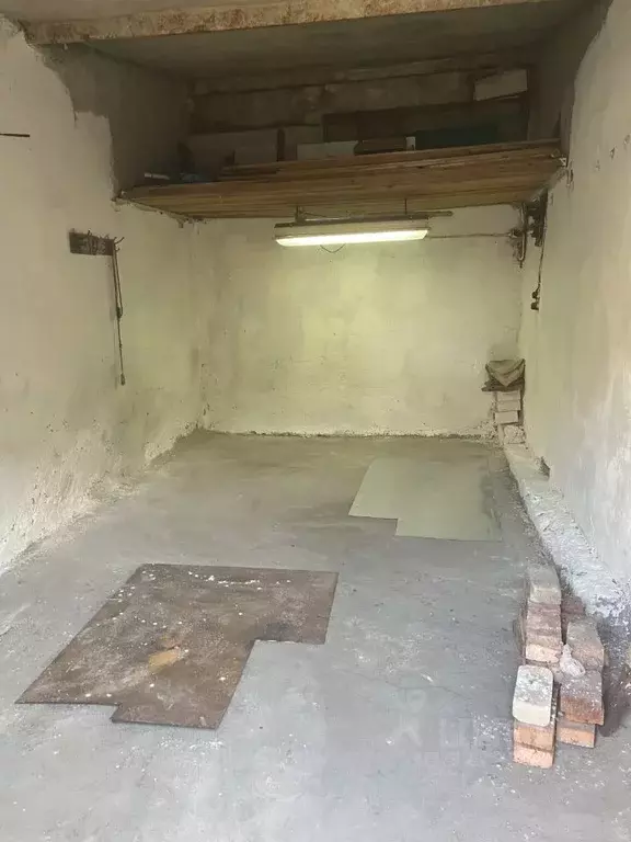 Гараж в Севастополь ул. Ленина, 74 (20 м) - Фото 1