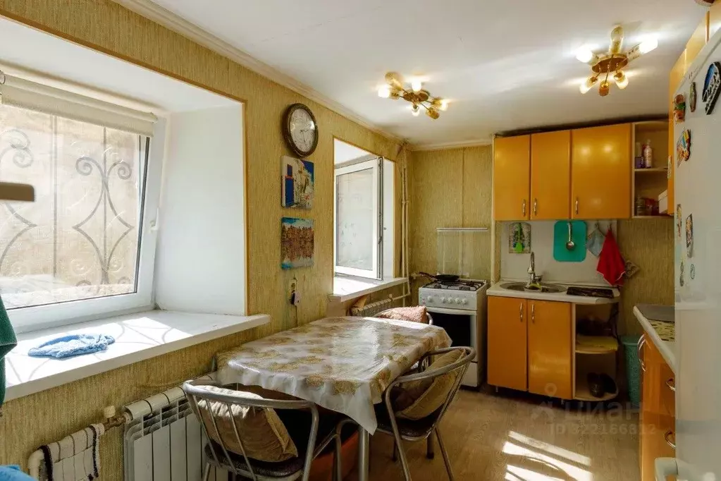 2-к кв. Самарская область, Самара ул. Венцека, 31 (45.8 м) - Фото 0