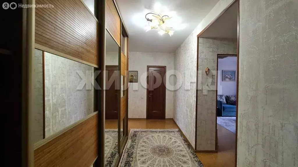 2-комнатная квартира: Новосибирск, улица Толбухина, 2 (59.8 м) - Фото 0