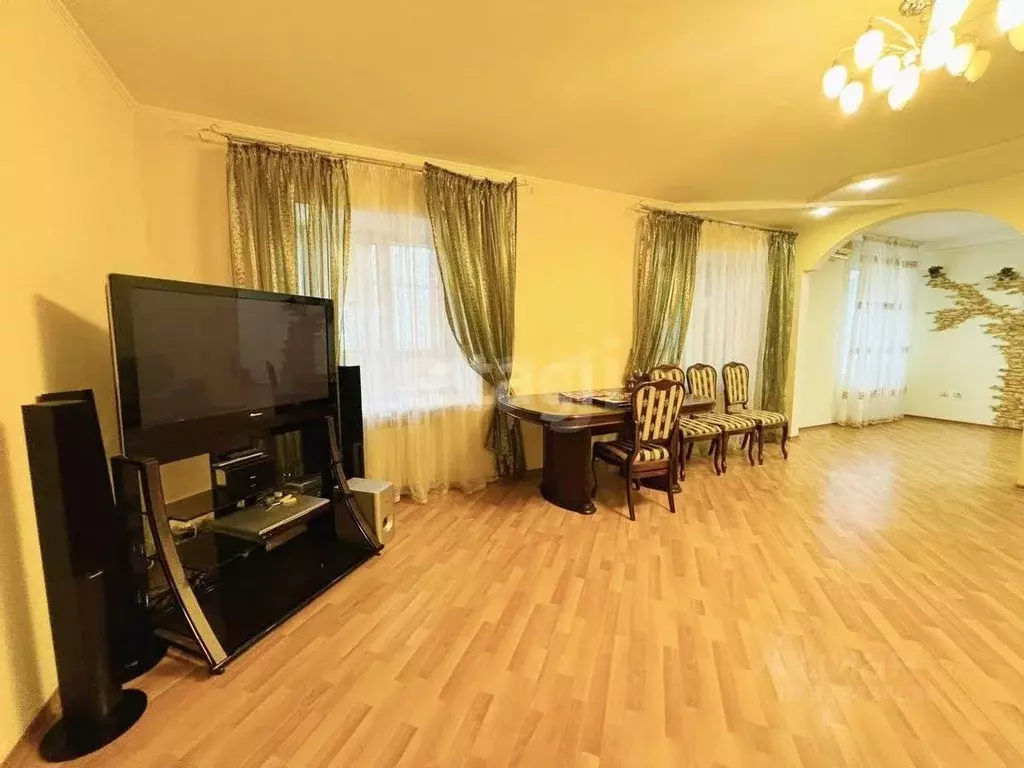 3-к кв. Татарстан, Казань ул. Масгута Латыпова, 34 (105.5 м) - Фото 1