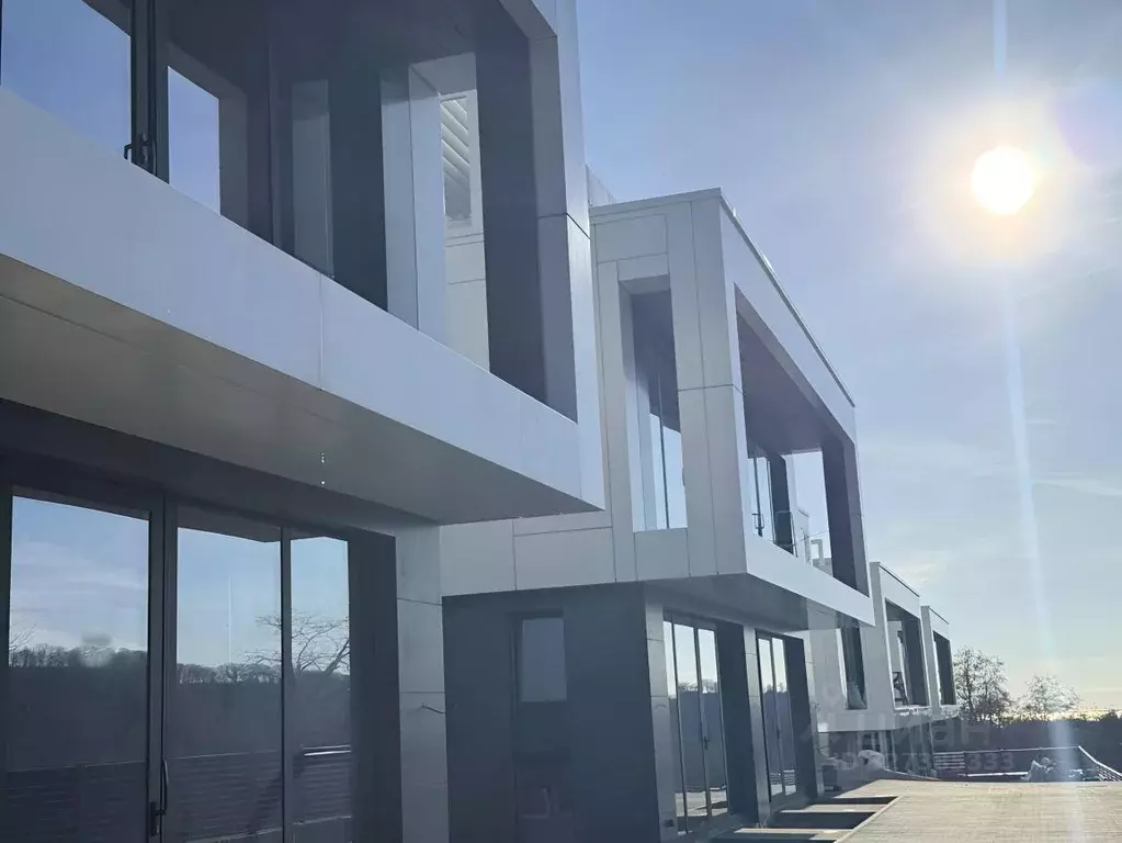 Дом в Краснодарский край, Сочи городской округ, с. Высокое ул. ... - Фото 1