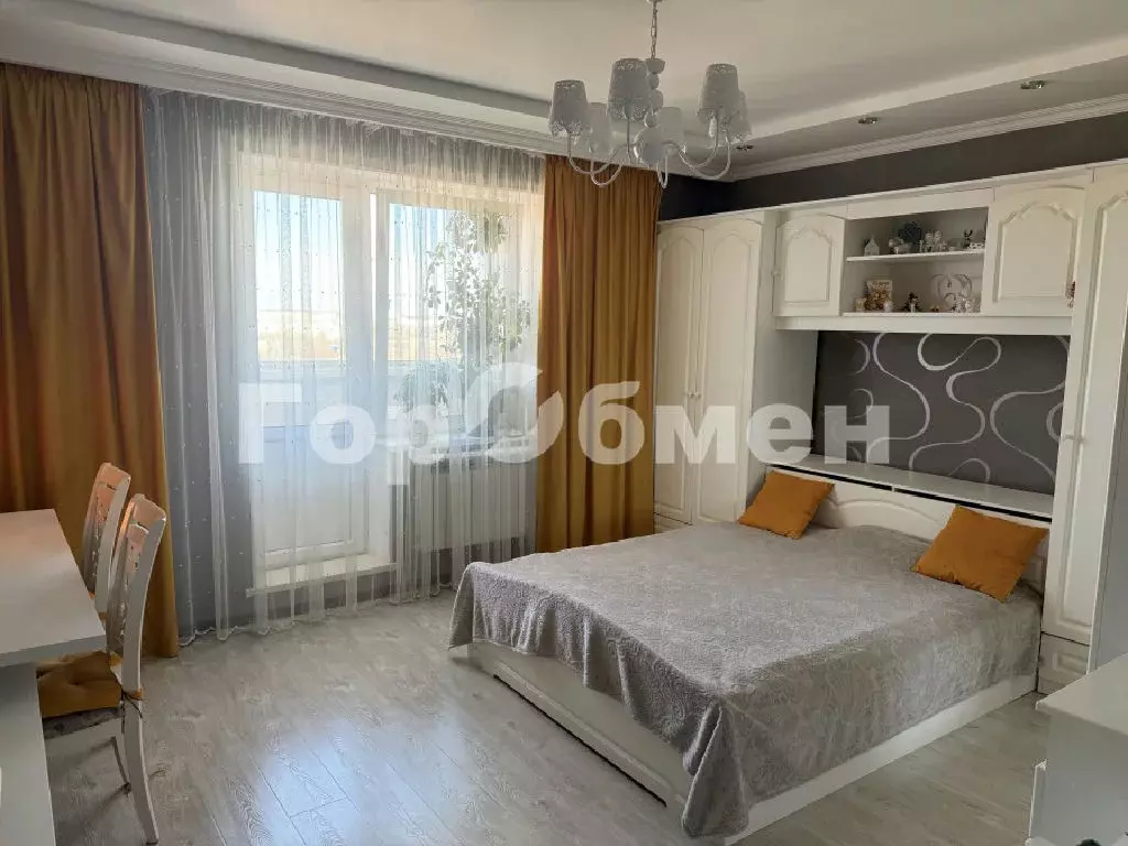 Продается 2-комнатная квартира - Фото 1