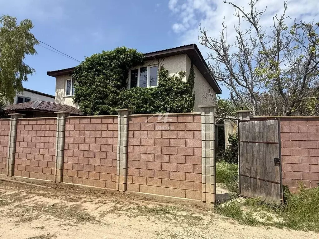 Дом в Севастополь Утес СНТ, 144 (170 м) - Фото 1