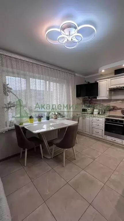 3-к. квартира, 87,8 м, 12/23 эт. - Фото 0