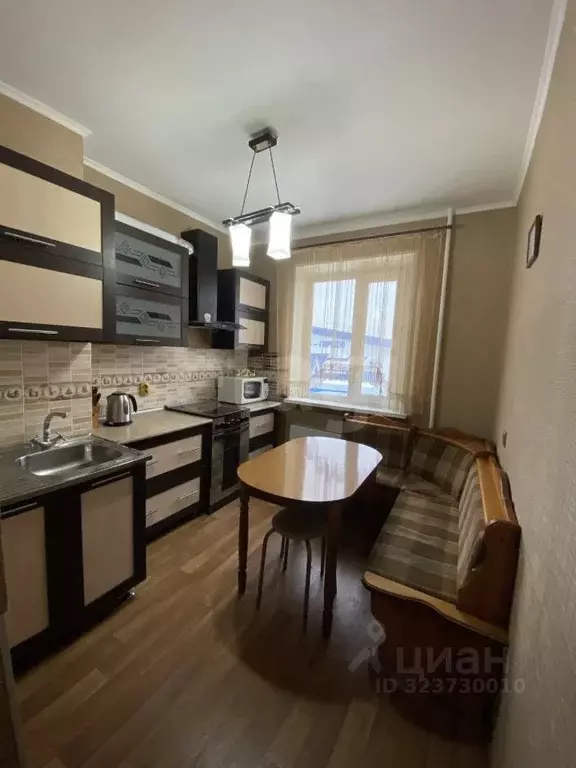 3-к кв. Ямало-Ненецкий АО, Ноябрьск ул. Дзержинского, 9 (65.0 м) - Фото 1