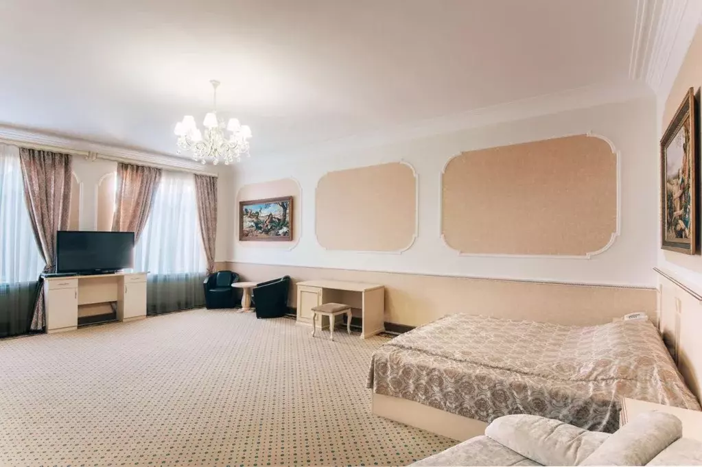 Комната Краснодарский край, Краснодар ул. Бабушкина, 77 (70.0 м) - Фото 1
