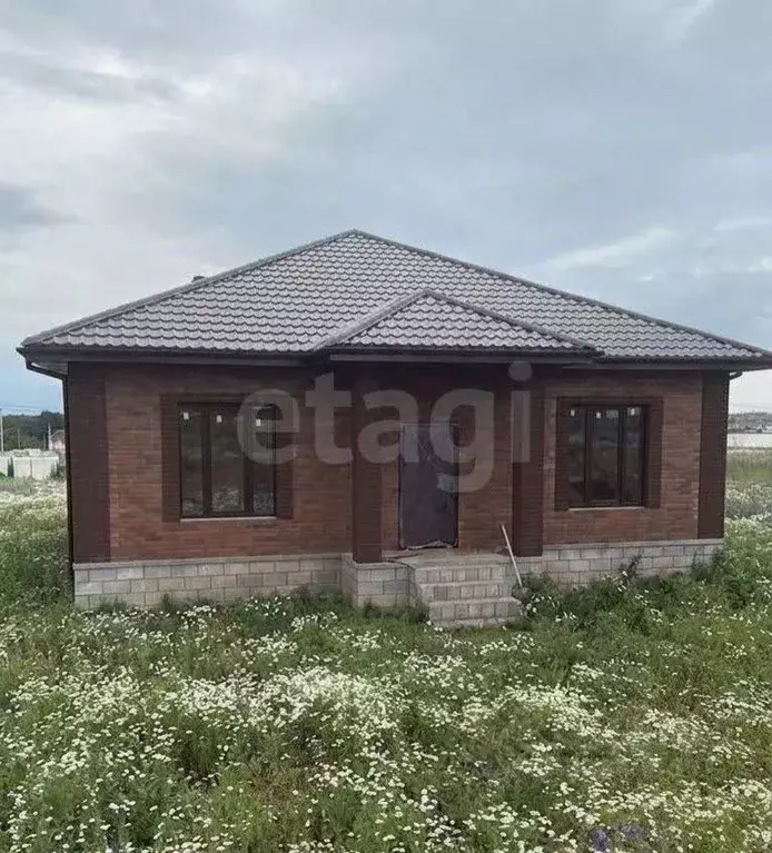 Дом в Белгородская область, Строитель Яковлевский городской округ, ул. ... - Фото 2