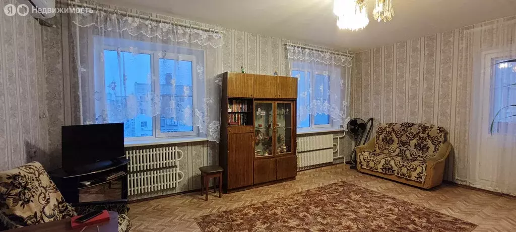 1-комнатная квартира: Астрахань, улица Медиков, 5к1 (52 м) - Фото 2