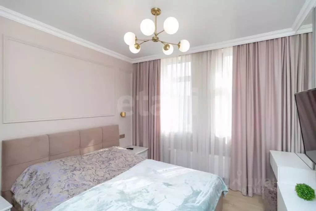 3-к кв. Тюменская область, Тюмень ул. Ю.-Р.Г. Эрвье, 38 (75.1 м) - Фото 1