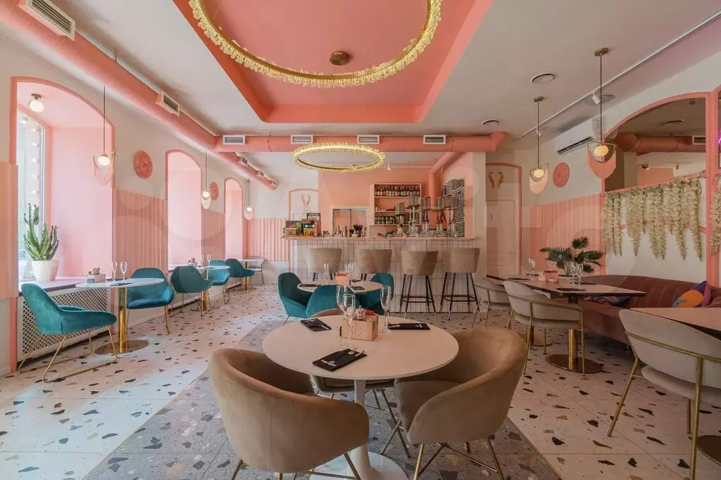 Общепит на Петроградке 106 м2, рядом метро - Фото 1