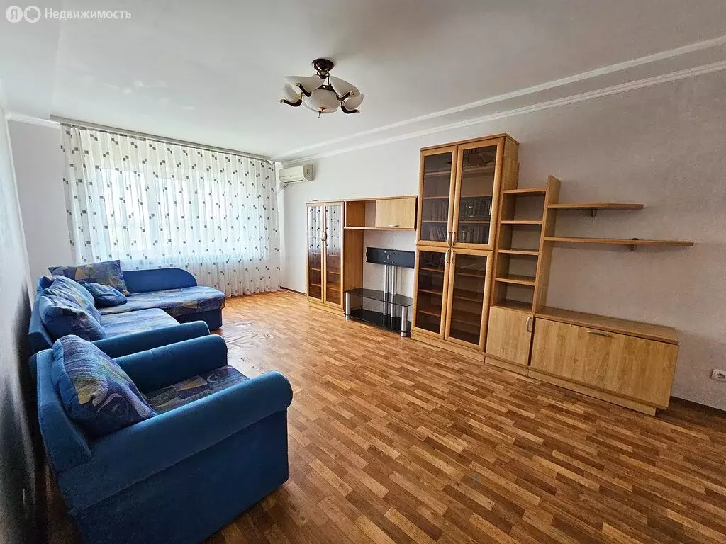 3-комнатная квартира: Брянск, Московский проспект, 1Б (86 м) - Фото 0