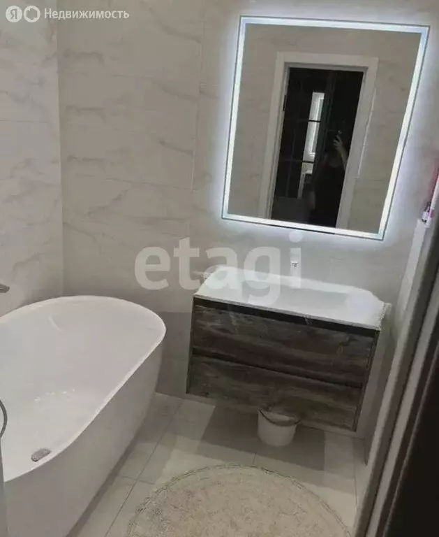 2-комнатная квартира: деревня Кисловка, микрорайон Северный, улица ... - Фото 1