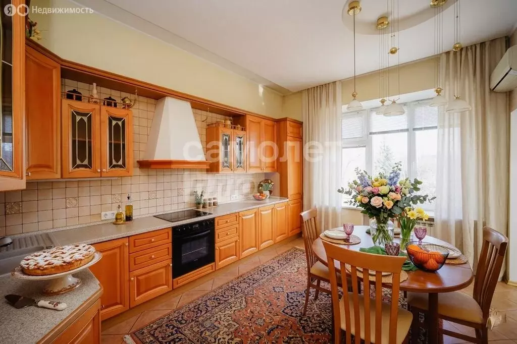 4-комнатная квартира: Омск, Ангарская улица, 7 (134.5 м) - Фото 1