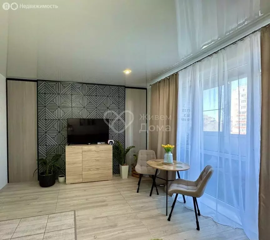 Квартира-студия: Волгоград, Ангарская улица, 100А (32 м) - Фото 2