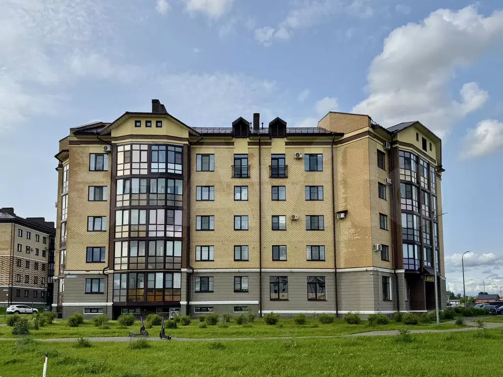 4-к. квартира, 105,6 м, 5/5 эт. - Фото 1