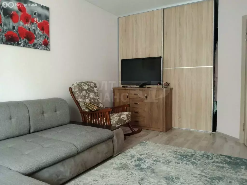 1-комнатная квартира: Калининград, Суздальская улица, 11Г (38 м) - Фото 0