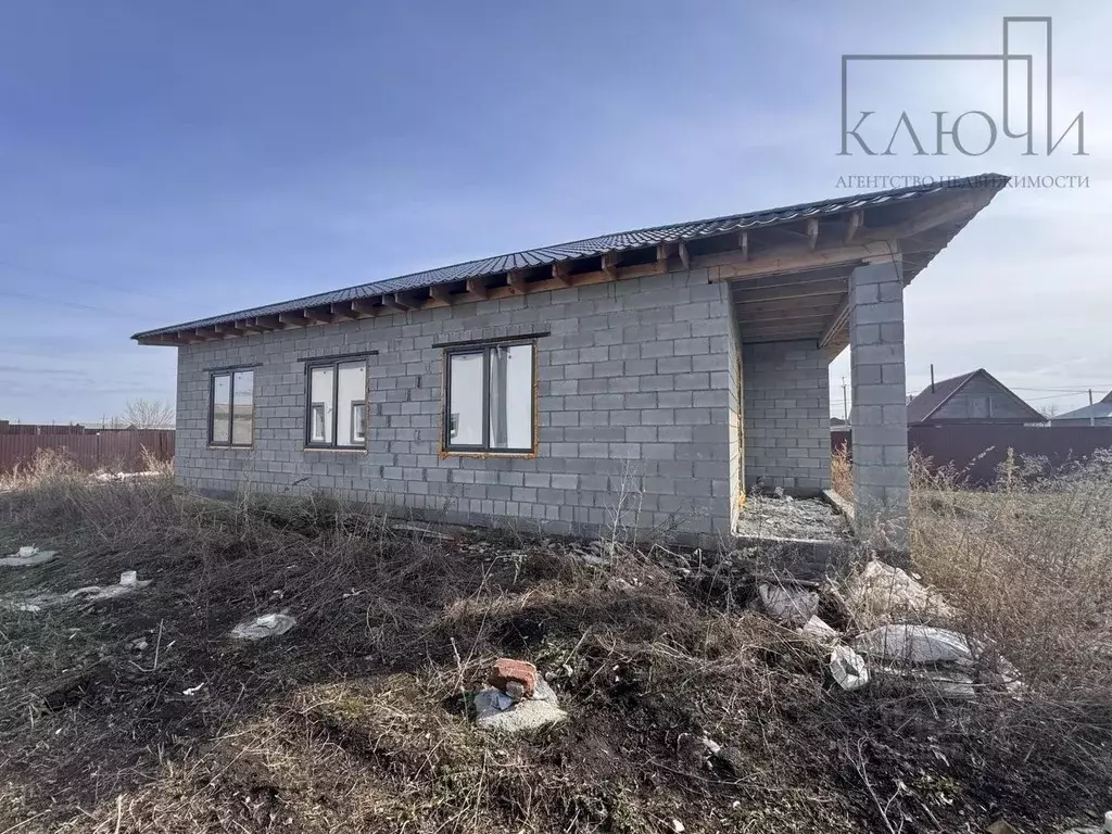 Дом в Башкортостан, Абзелиловский район, с. Красная Башкирия Садовая ... - Фото 1