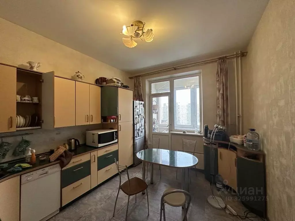 3-к кв. Москва ул. Академика Анохина, 2К4 (104.6 м) - Фото 1