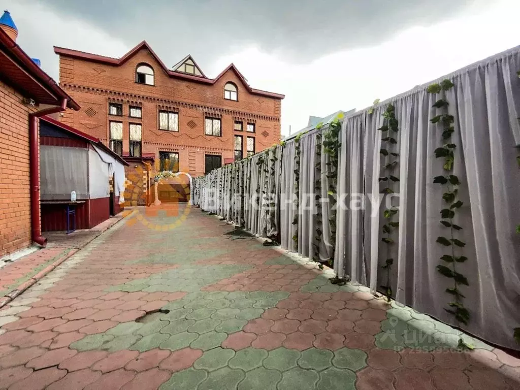 Дом в Новосибирская область, Новосибирск ул. Никитина (350 м) - Фото 1