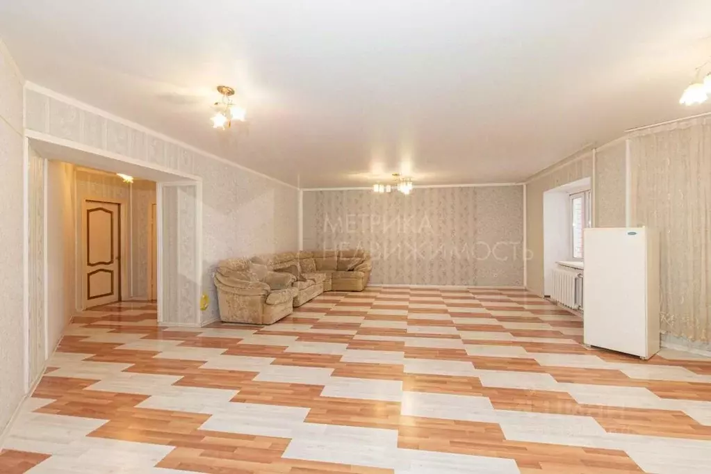 2-к кв. Тюменская область, Тюмень Солнечный проезд, 3 (77.7 м) - Фото 1