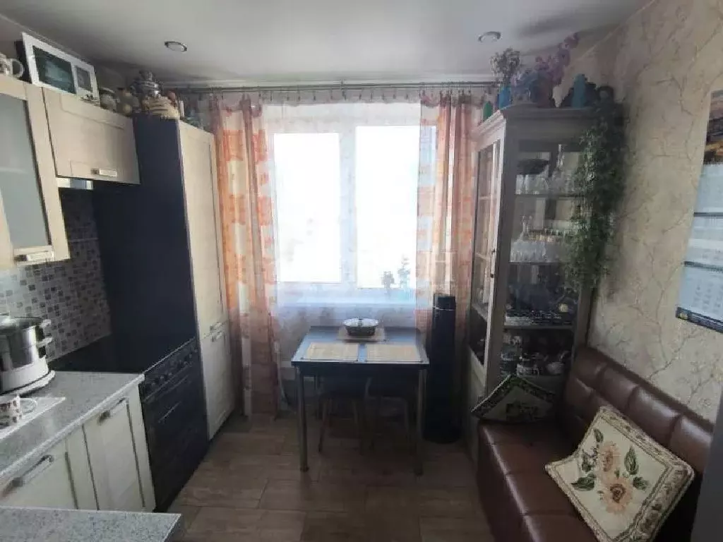 Продается 3-комнатная квартира - Фото 1