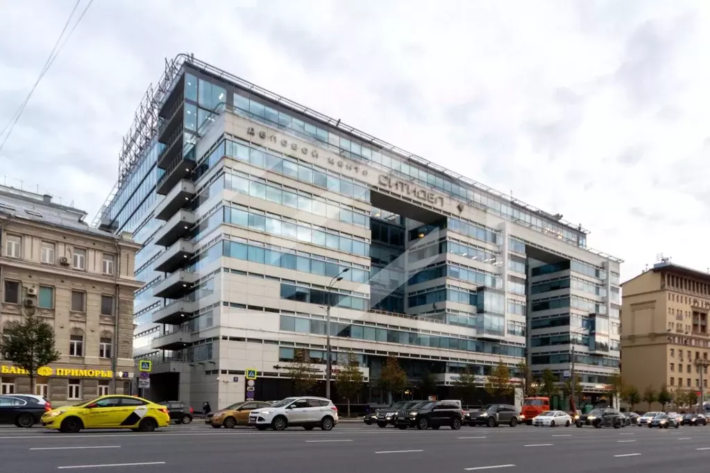 Офис в Москва ул. Земляной Вал, 9 (844 м) - Фото 1