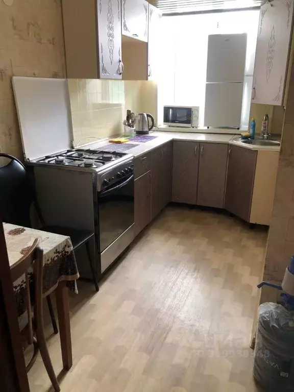 2-к кв. Тверская область, Ржев ул. Александра Фролова, 35 (48.0 м) - Фото 1