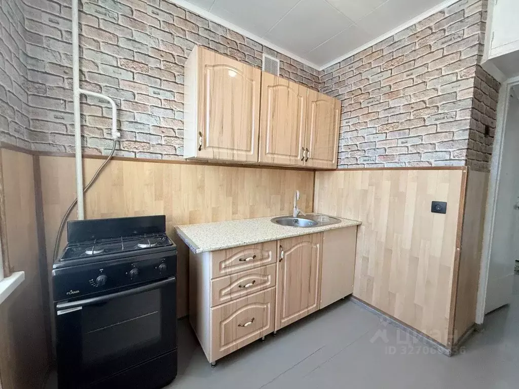 1-к кв. Кировская область, Киров Стахановская ул., 1 (28.0 м) - Фото 2