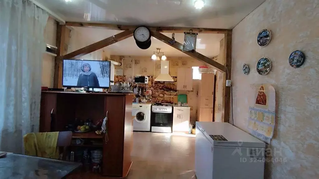 Дом в Белгородская область, Корочанский район, Бехтеевское с/пос, с. ... - Фото 1