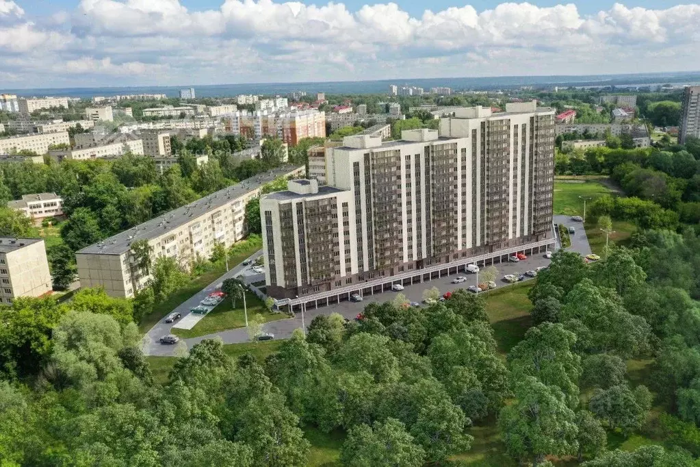 2-к кв. Чувашия, Новочебоксарск Зеленый бул., 3А (64.0 м) - Фото 0