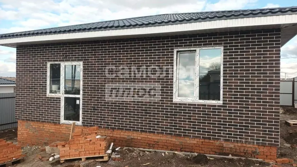 Дом в Курская область, Курск Цыганский Бугор кв-л,  (90 м) - Фото 1