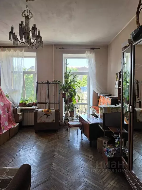Комната Санкт-Петербург ул. Марата, 84/18 (36.7 м) - Фото 1