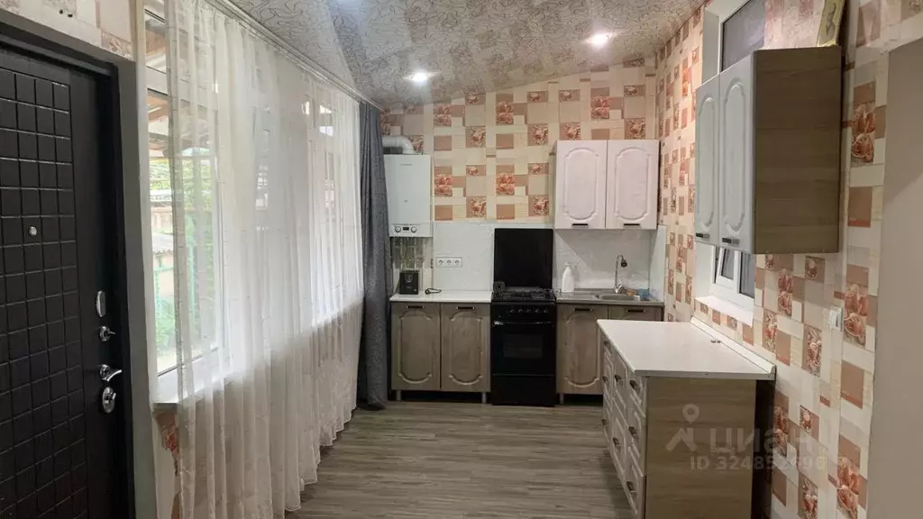 3-к кв. Краснодарский край, Хадыженск Апшеронский район, ул. 40 лет ... - Фото 2