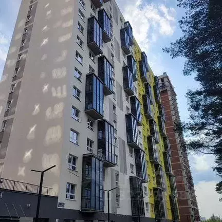2-к кв. Удмуртия, Ижевск Камбарская ул., 94к4 (57.8 м) - Фото 0