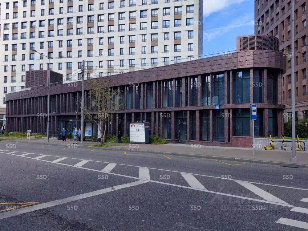 Торговая площадь в Москва Кастанаевская ул., 66 (2025 м) - Фото 1