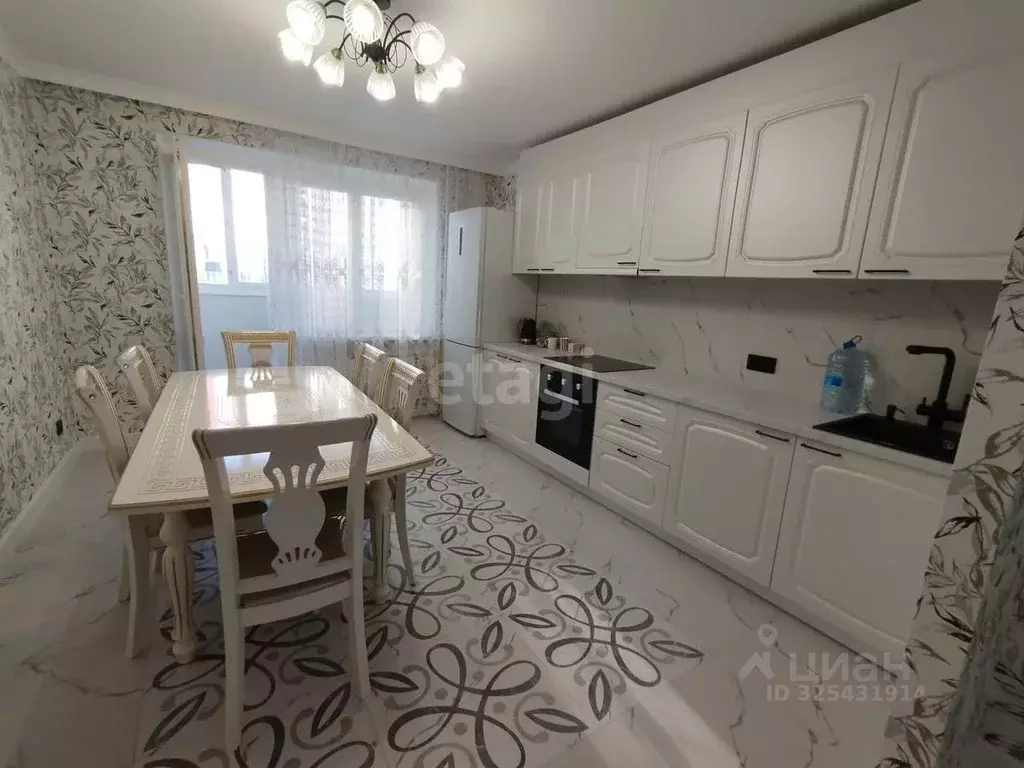 3-к кв. Тюменская область, Тюмень ул. Константина Посьета, 5 (96.0 м) - Фото 2