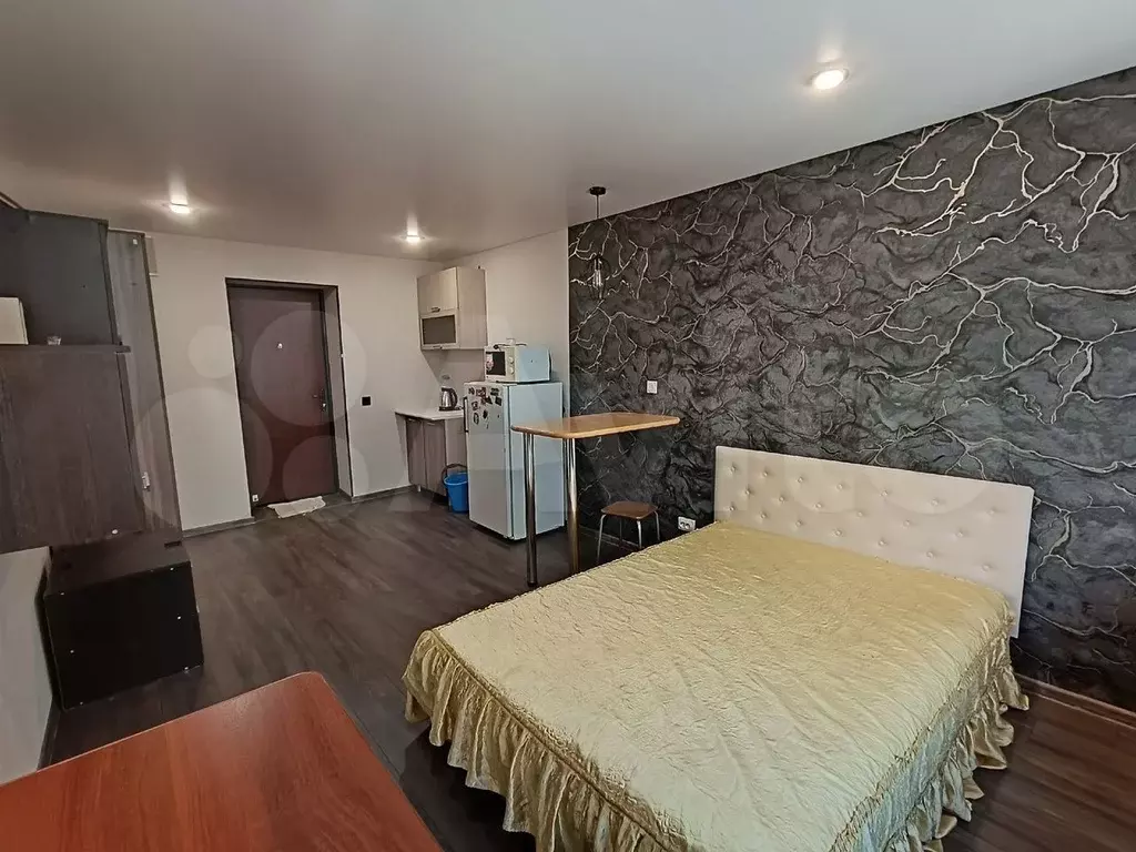Комната 17,3 м в 9-к., 3/5 эт. - Фото 0