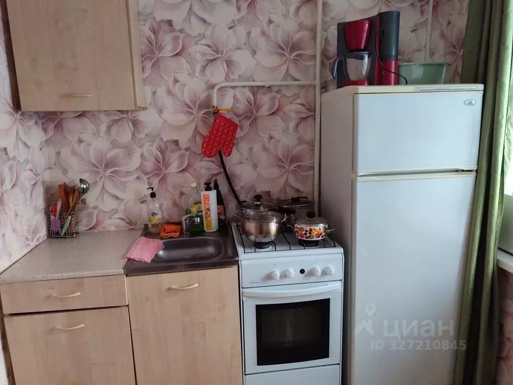 2-к кв. Алтайский край, Барнаул ул. 80-й Гвардейской Дивизии, 8 (44.4 ... - Фото 2