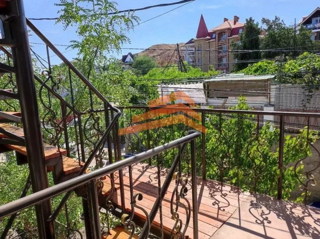 3-к кв. Крым, Феодосия муниципальный округ, Коктебель пгт ул. ... - Фото 1
