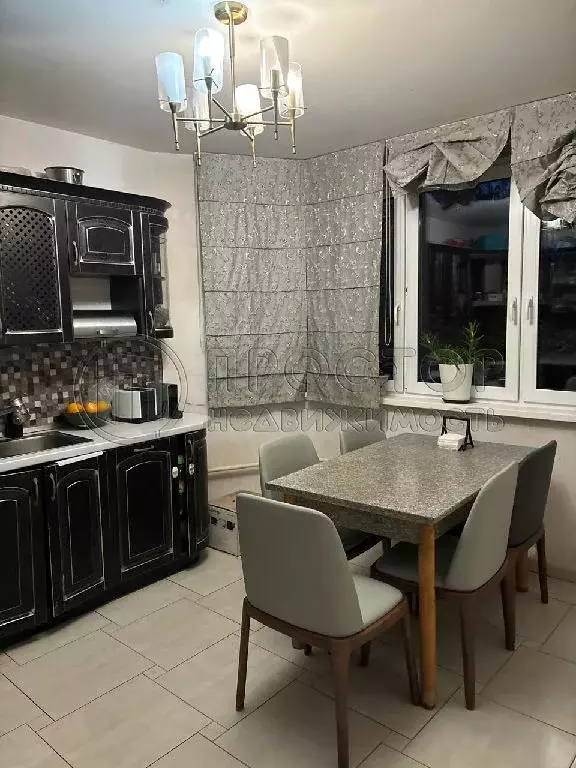 Продается 3-комнатная квартира - Фото 1