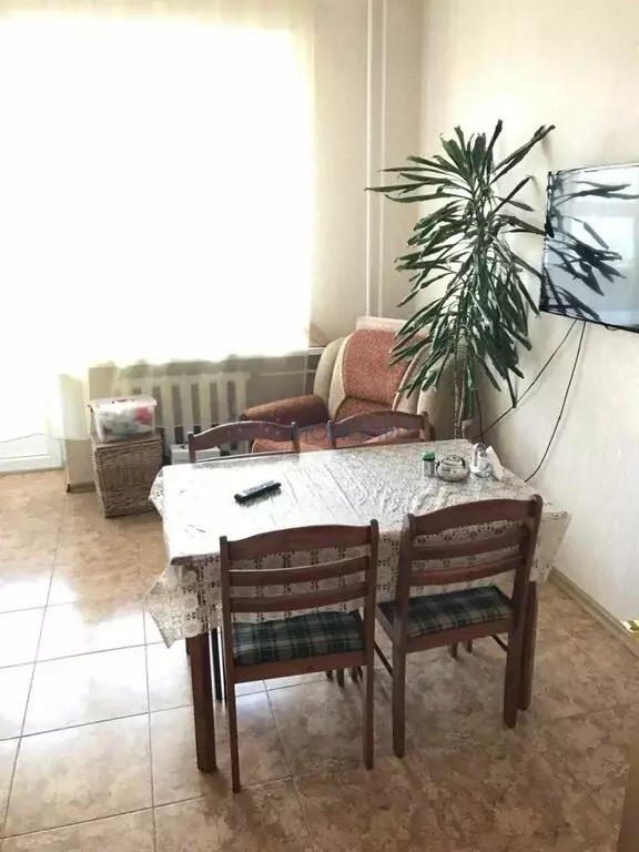 1-комнатная квартира: Нижний Новгород, улица Коминтерна, 139 (68.5 м) - Фото 2