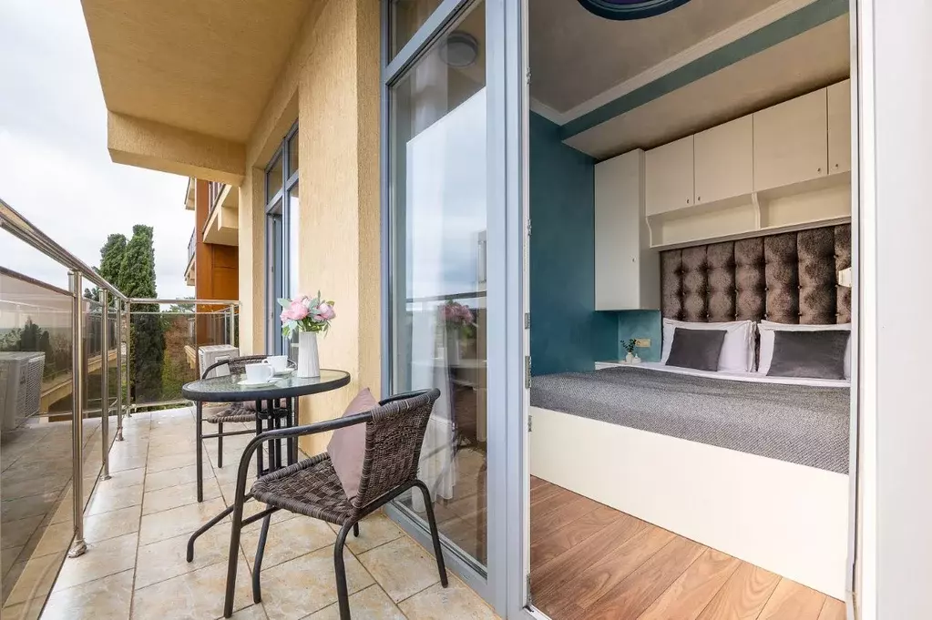 1-к кв. Краснодарский край, Сочи ул. Черноморская, 6 (57.0 м) - Фото 0