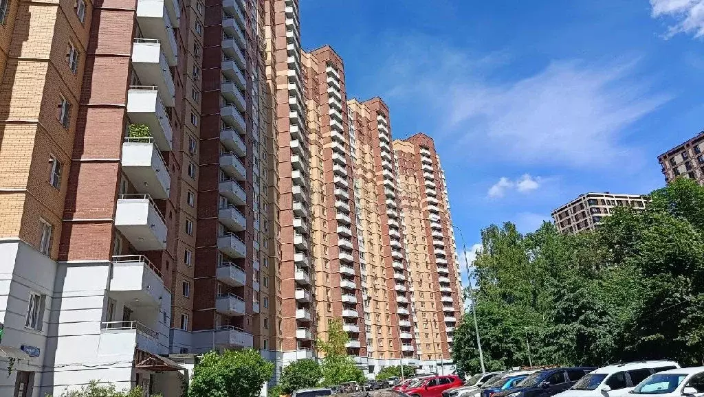 Продается 2-комнатная квартира - Фото 1
