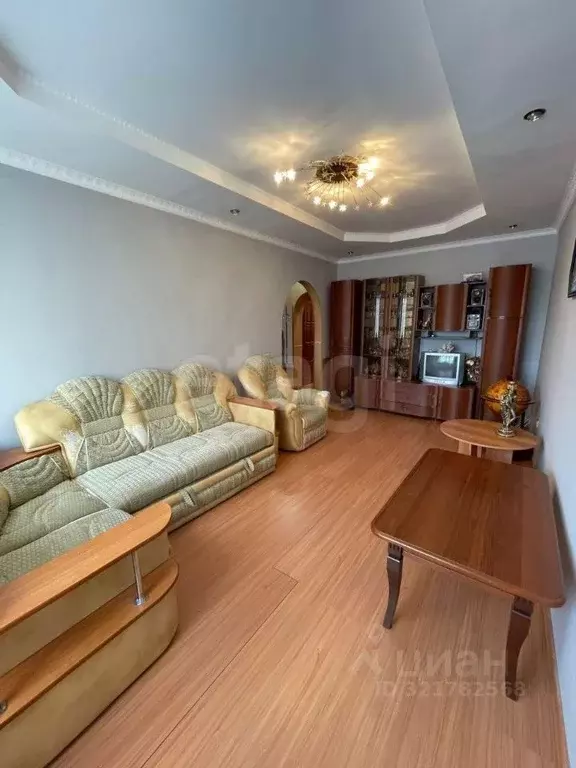 3-к кв. Ямало-Ненецкий АО, Новый Уренгой Юбилейная ул., 1А (69.1 м) - Фото 1