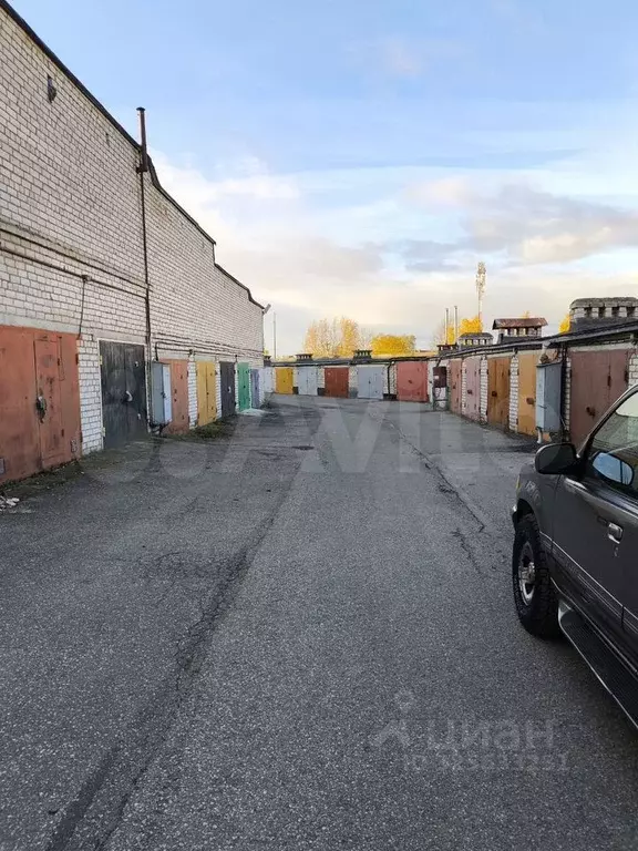 Гараж в Псковская область, Псковский район, Завеличенская волость, д. ... - Фото 1