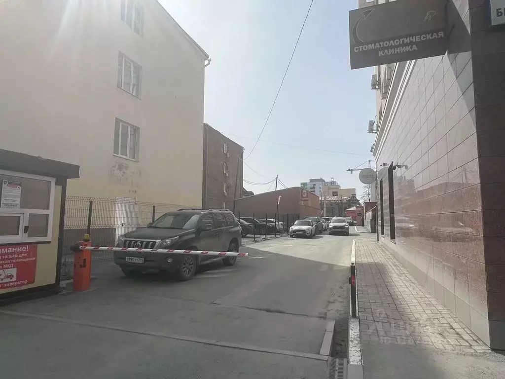 Гараж в Свердловская область, Екатеринбург ул. Белинского, 32 (77 м) - Фото 1