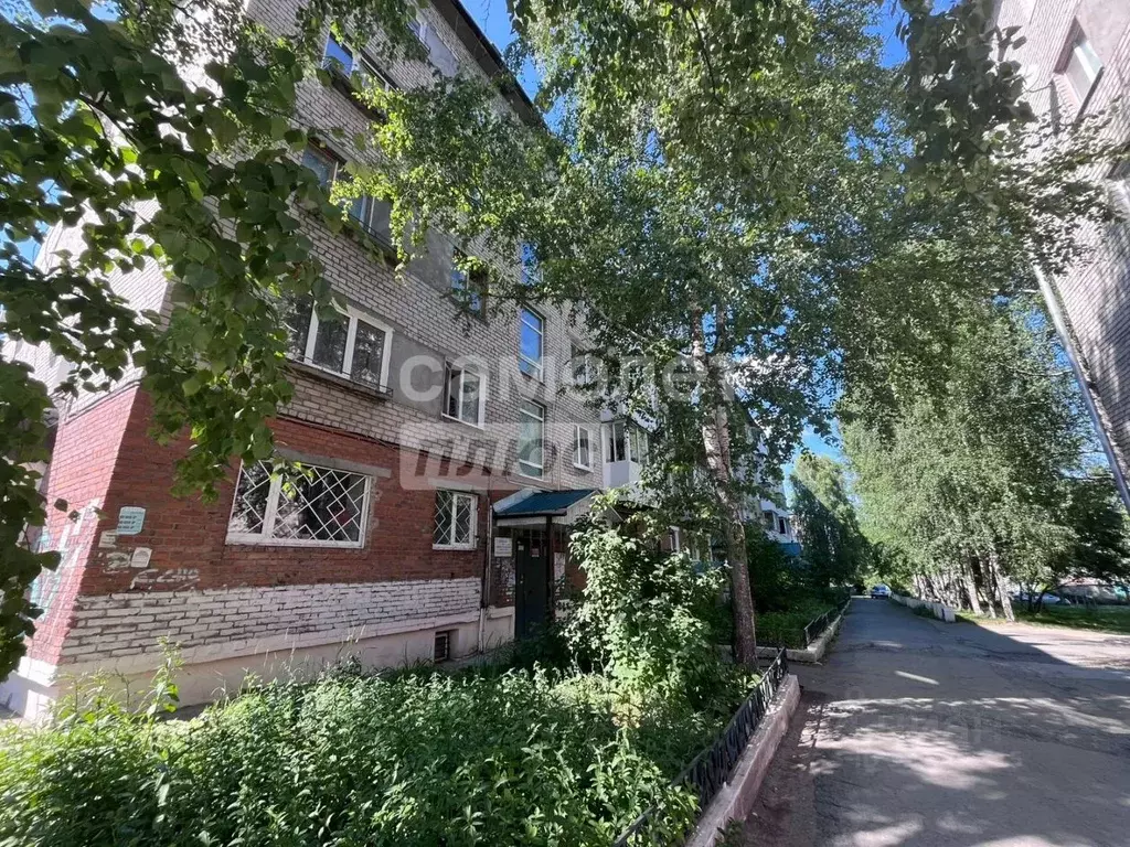 2-к кв. Свердловская область, Серов ул. Льва Толстого, 38 (42.3 м) - Фото 0