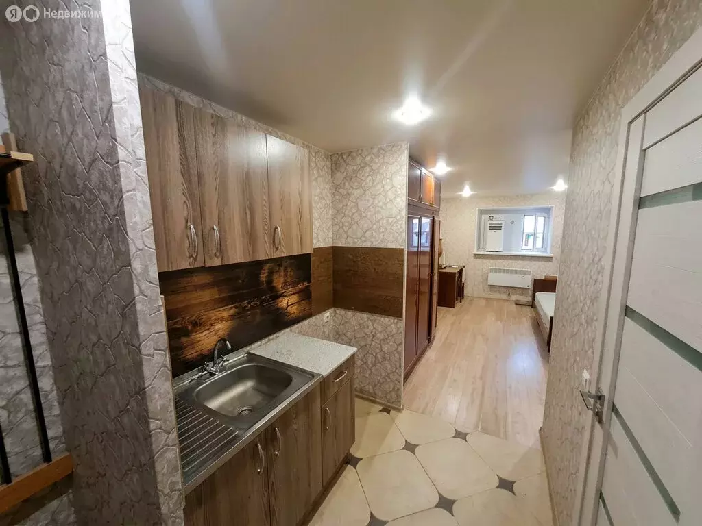 Квартира-студия: Волгоград, проспект Героев Сталинграда, 44А (21.4 м) - Фото 1